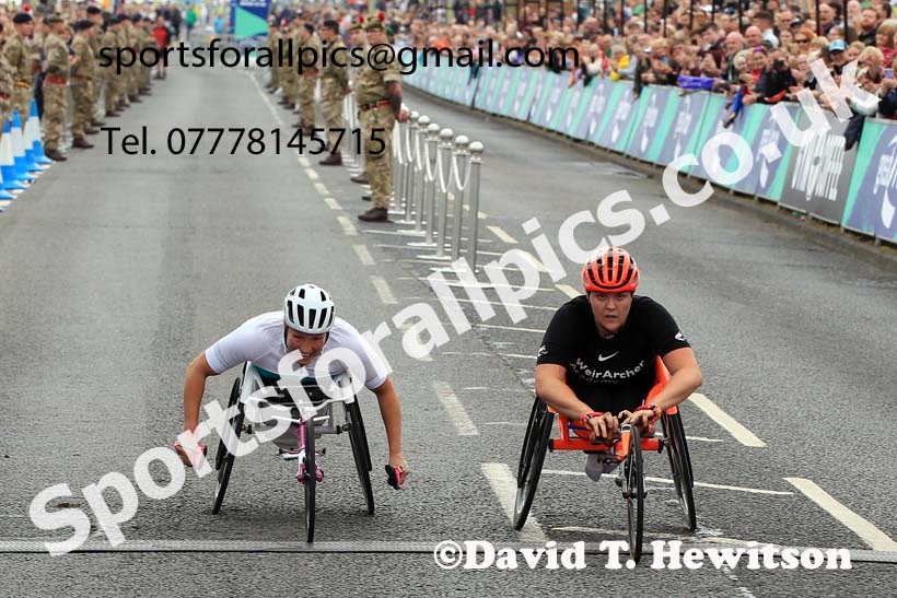 Womens wheelchair 2022 Great North Run. Photo: David T. Hewitson/Sports for All Pics